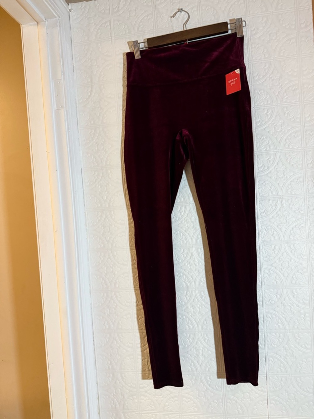 SPANX Kids Velvet Leggings in Burgundy